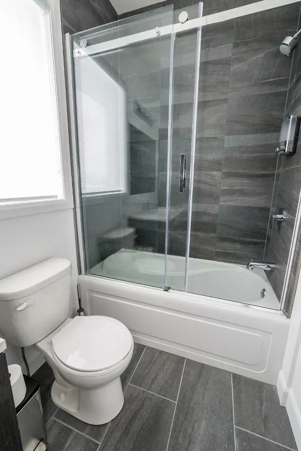 Aux Havres Urbains - Le Penthouse Du Kameleon Apartment Quebec City Canada